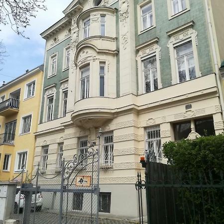 Ferienwohnung Hietzing Viena Exterior foto